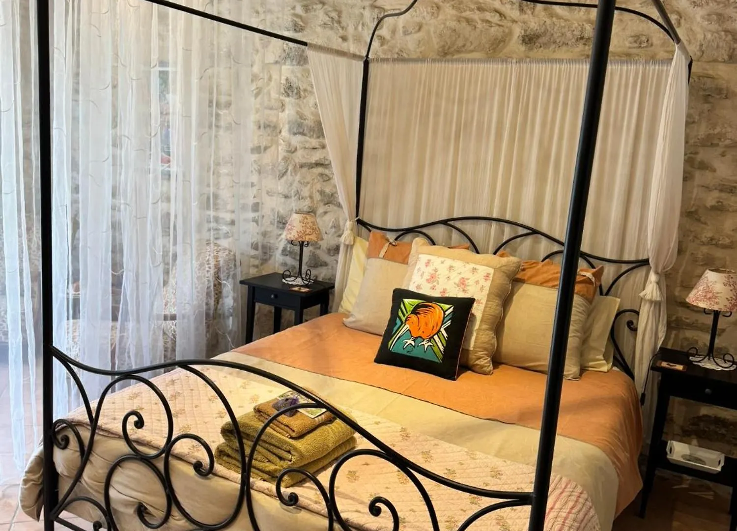 Apartamento Mas Saint Antoine Rognonas 0*,  Francia
