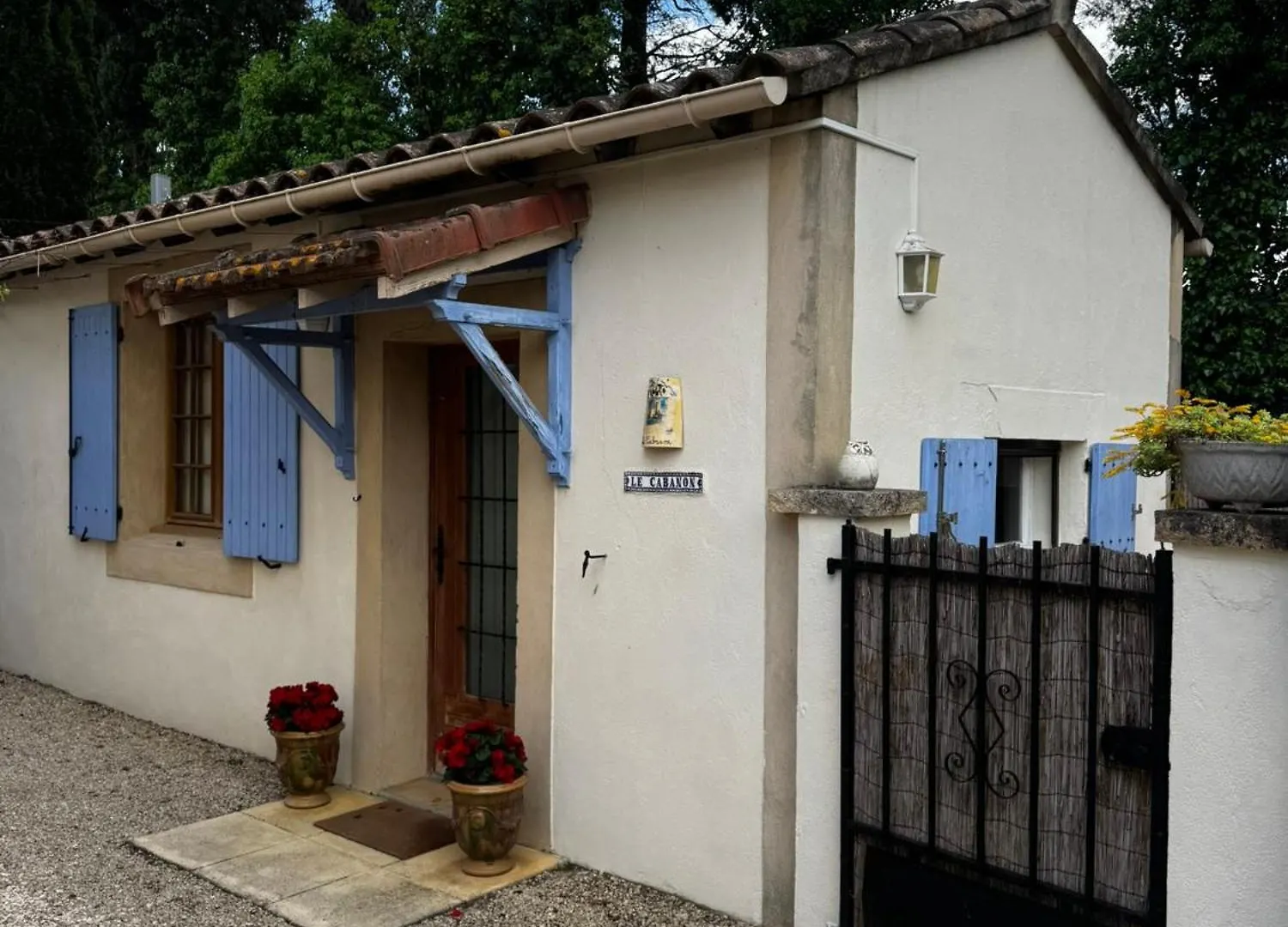 Apartamento Mas Saint Antoine Rognonas 0*,  Francia