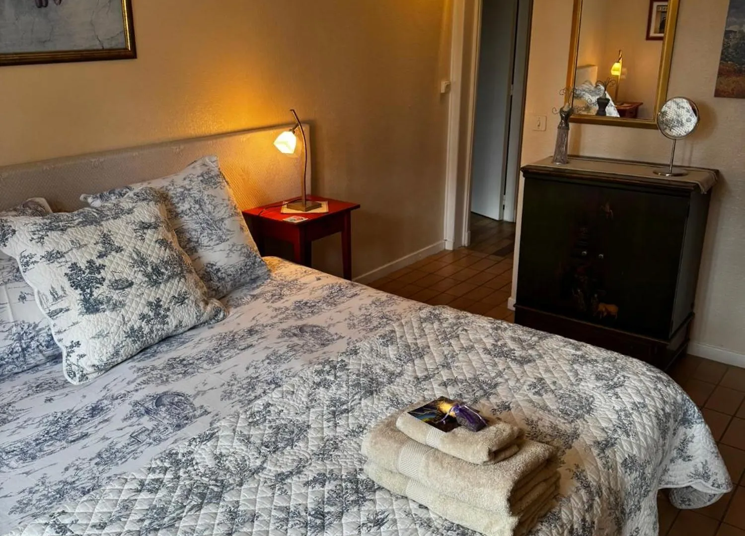 Apartamento Mas Saint Antoine Rognonas 0*,